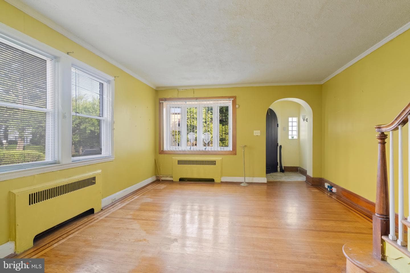 3504 Trainor Avenue photo 6