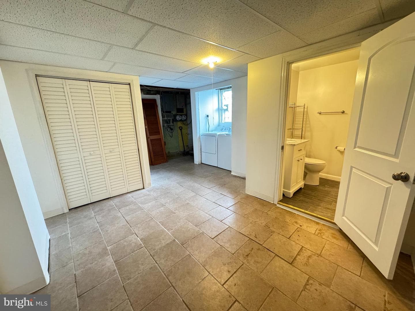 3572 Juneway photo 3