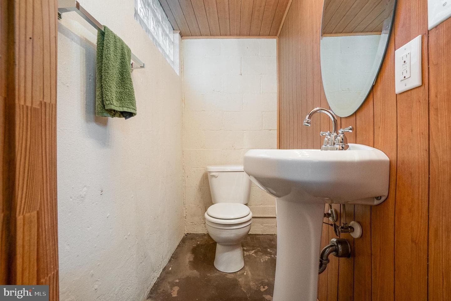 1530 Ramblewood Road photo 20