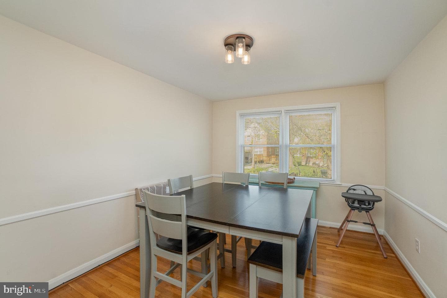 1530 Ramblewood Road photo 6