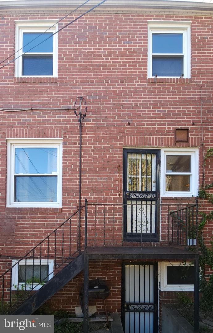 3913 Rexmere Road E photo 40