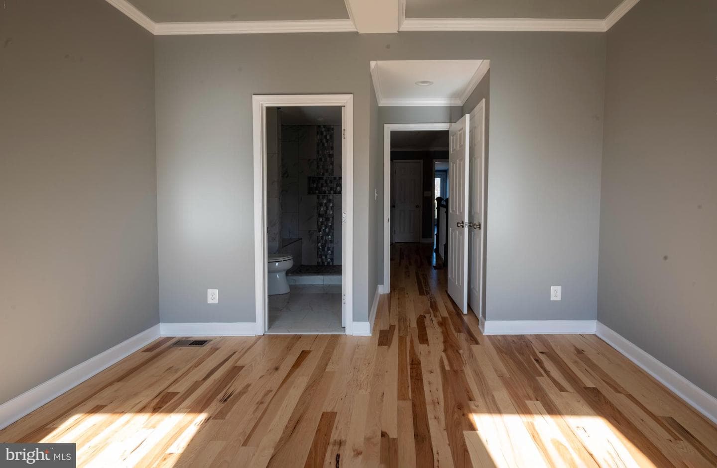 2042 E Preston Street photo 7