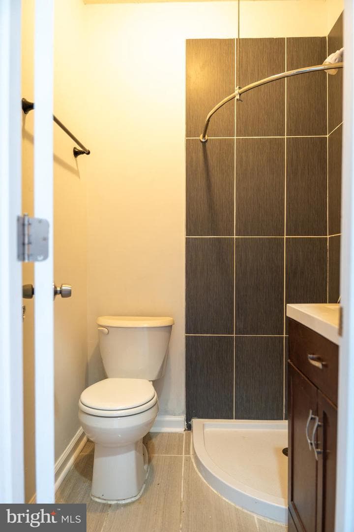 1629 E Oliver Street photo 15