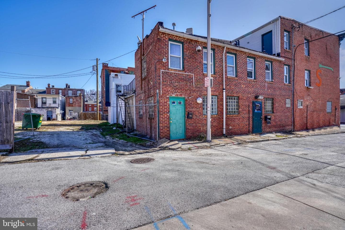 1120 Hollins Street photo 4