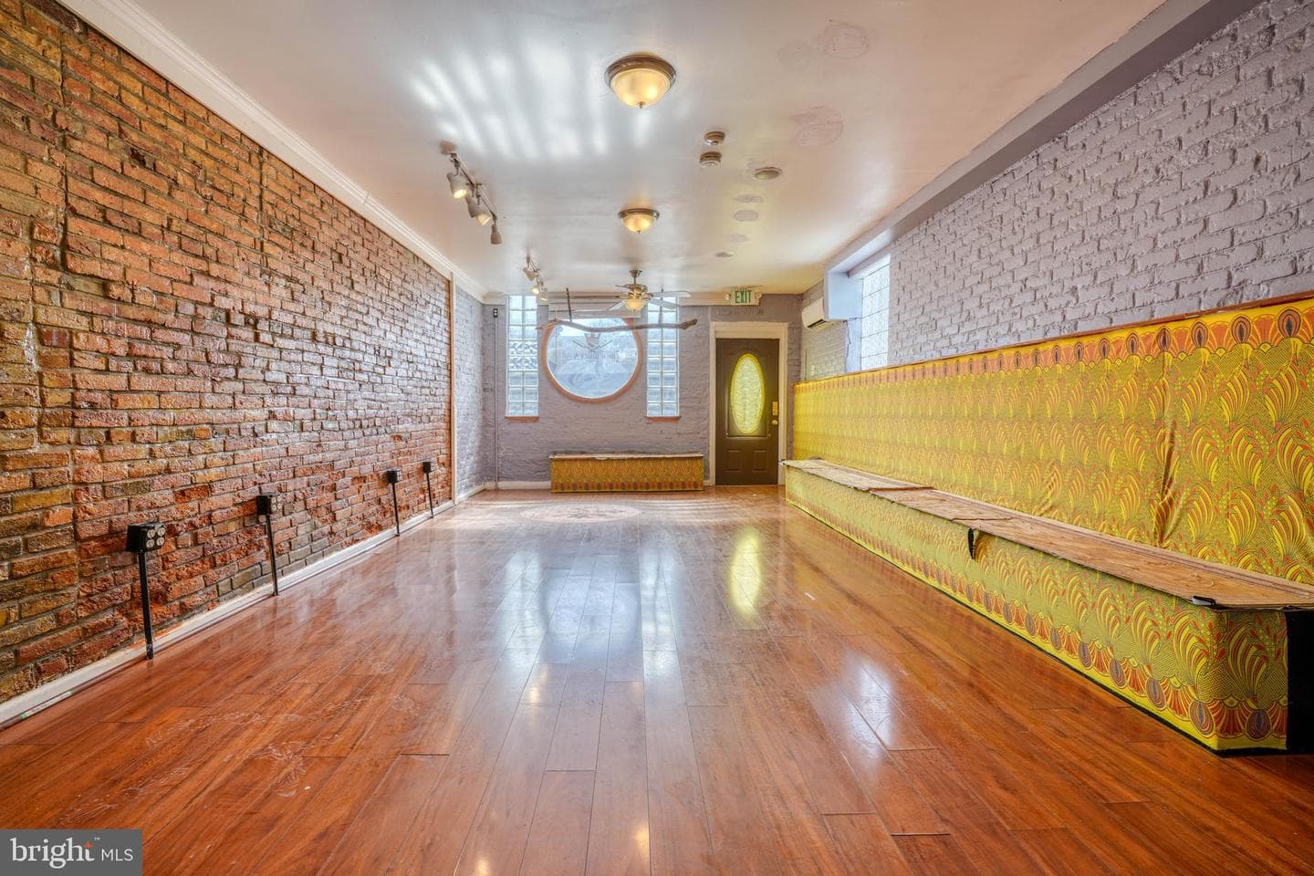 1120 Hollins Street photo 7