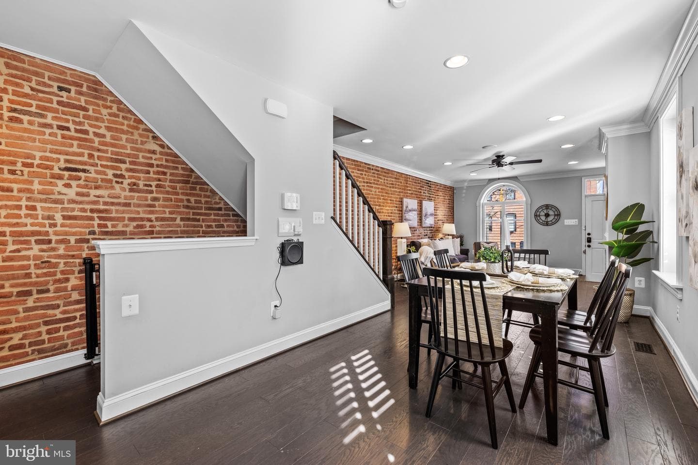 2921 Fait Avenue photo 8