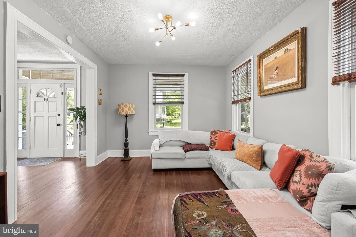 5400 Catalpha Road photo 10