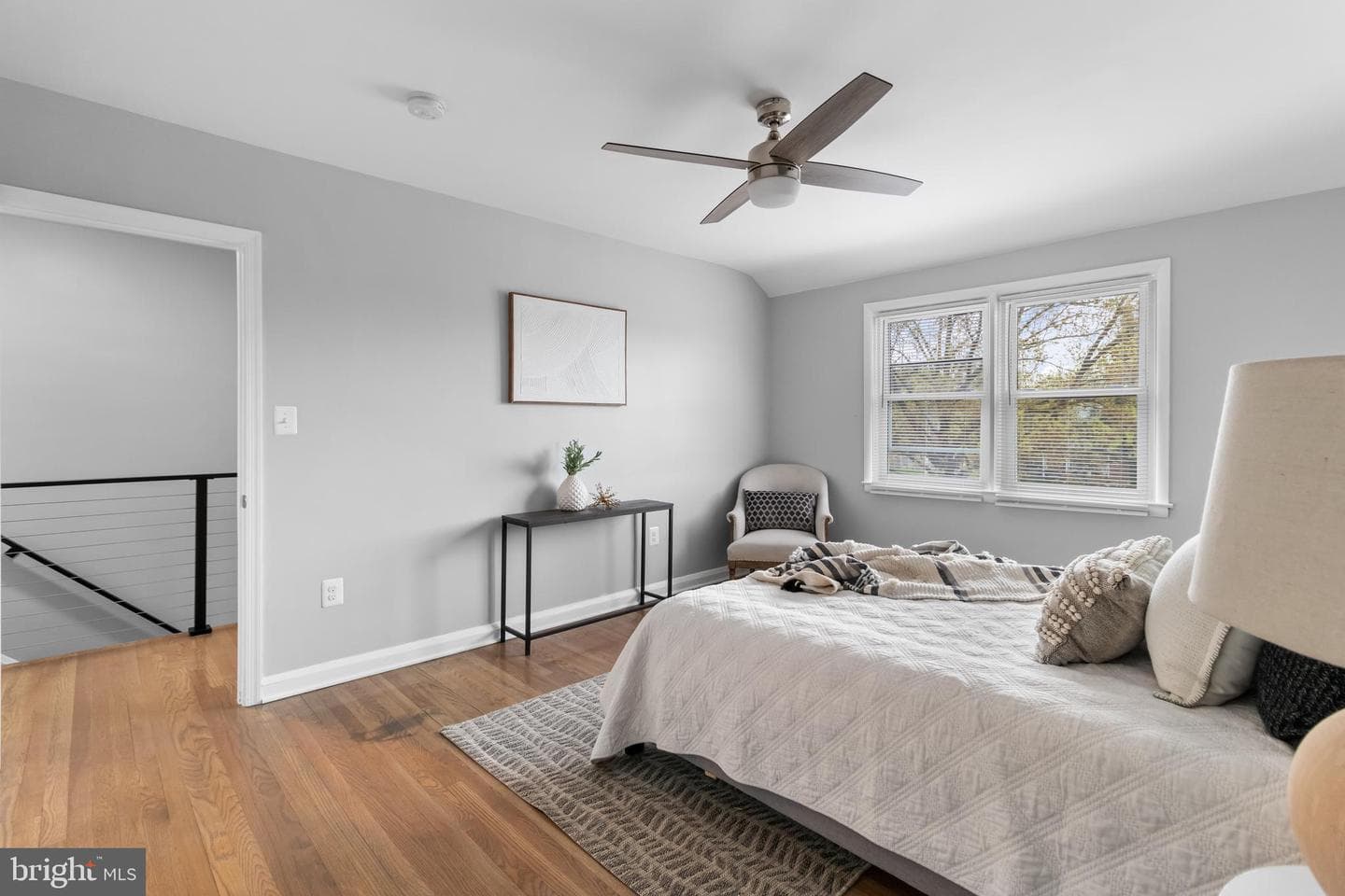 1140 E Northern photo 11