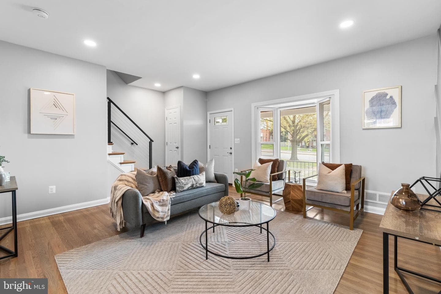 1140 E Northern photo 6