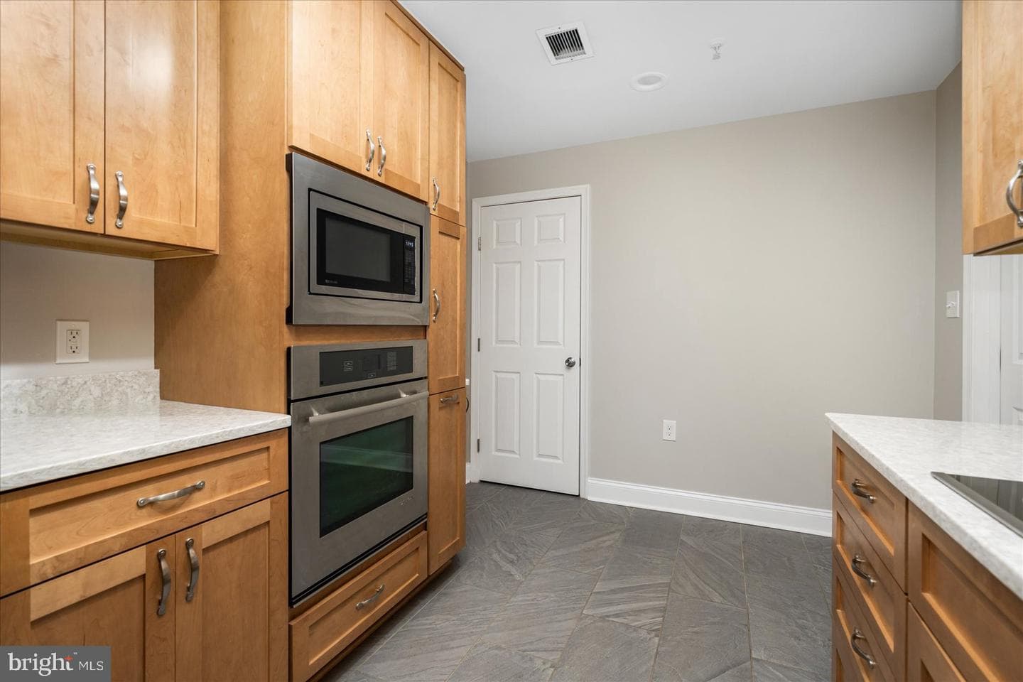 3801 Canterbury Road #404 photo 8
