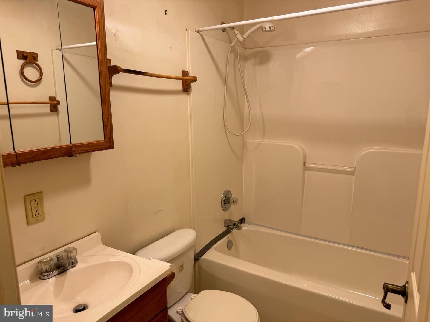 1231 Bayard Street photo 15