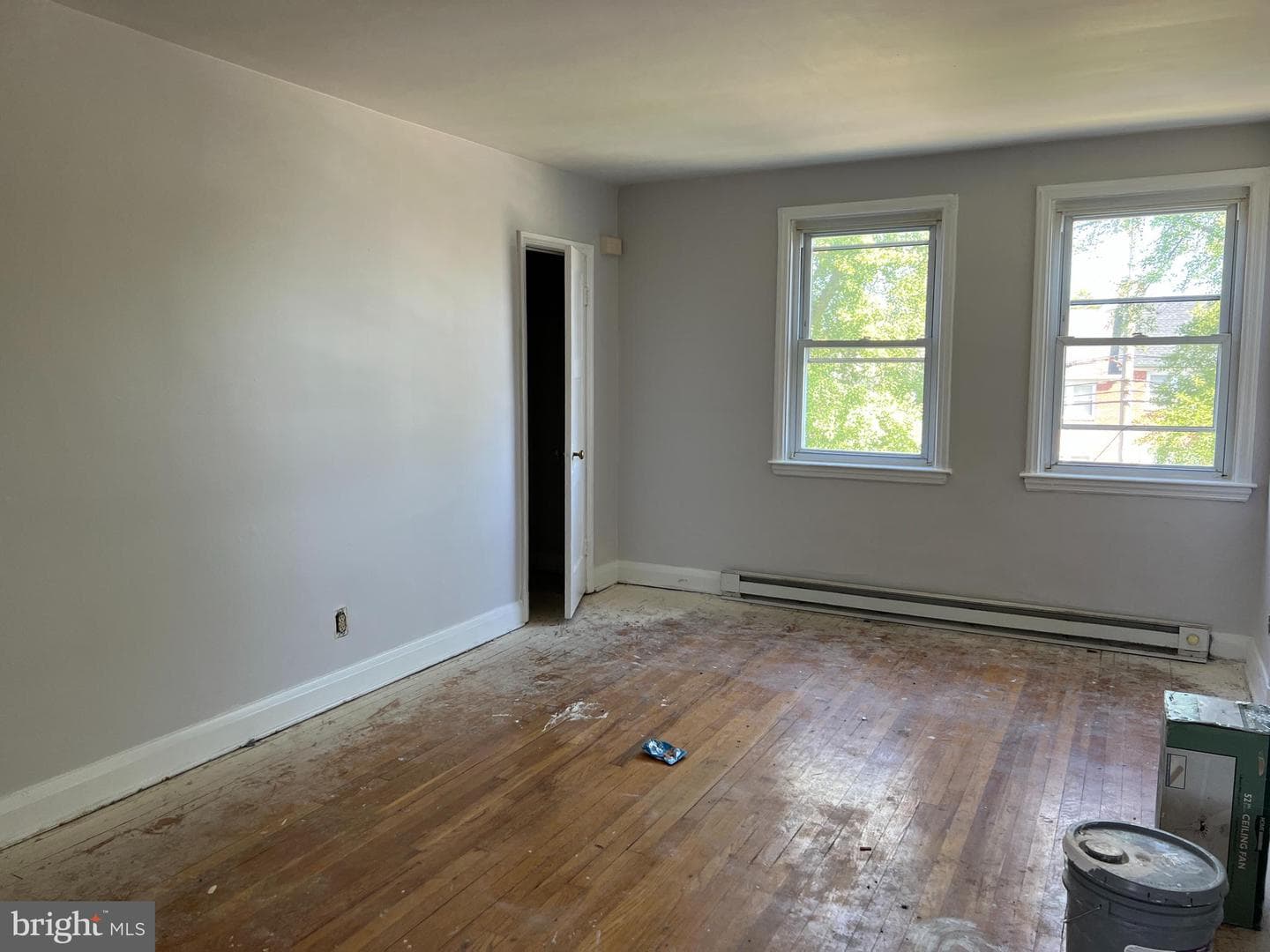 5618 Midwood Avenue photo 7