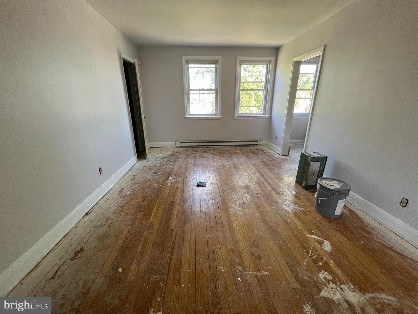5618 Midwood Avenue photo 9