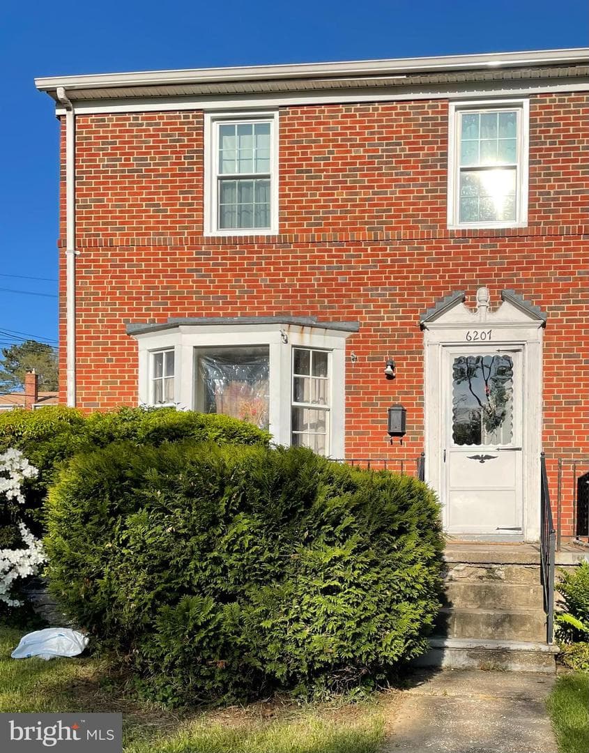 6207 Pioneer Drive photo 3
