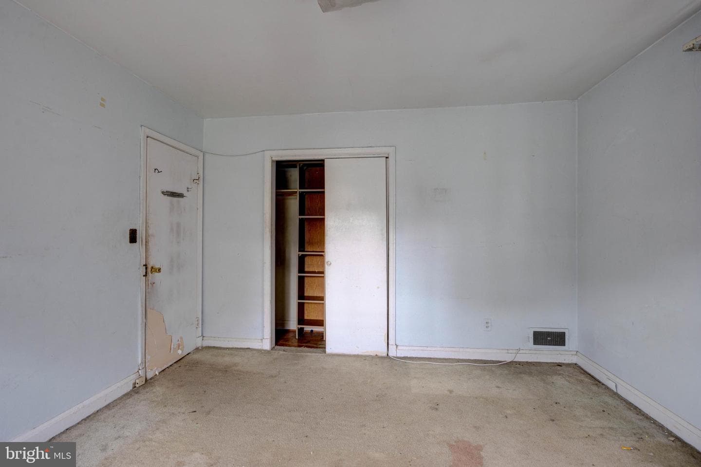 6207 Pioneer Drive photo 4