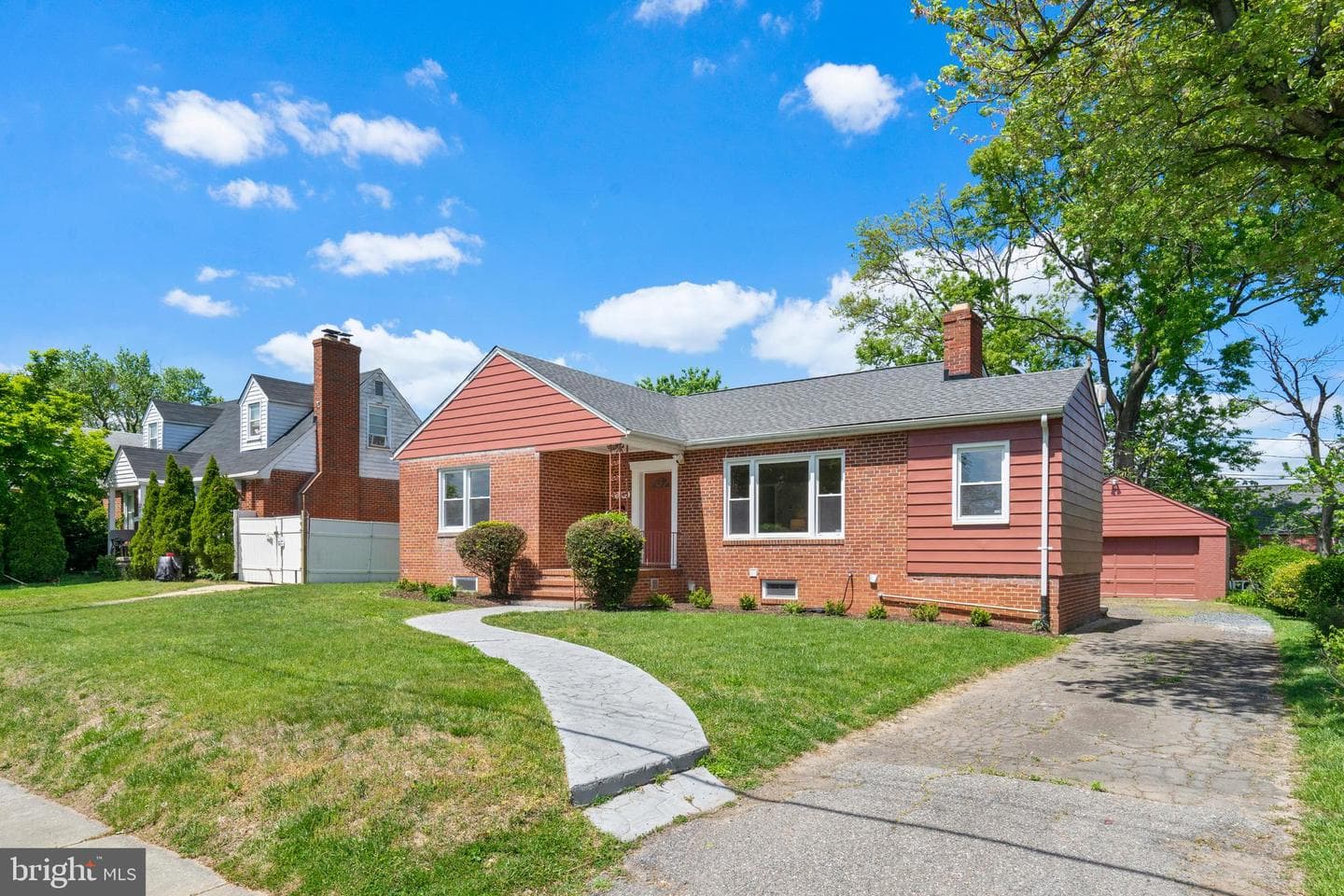 7108 Old Harford photo 1