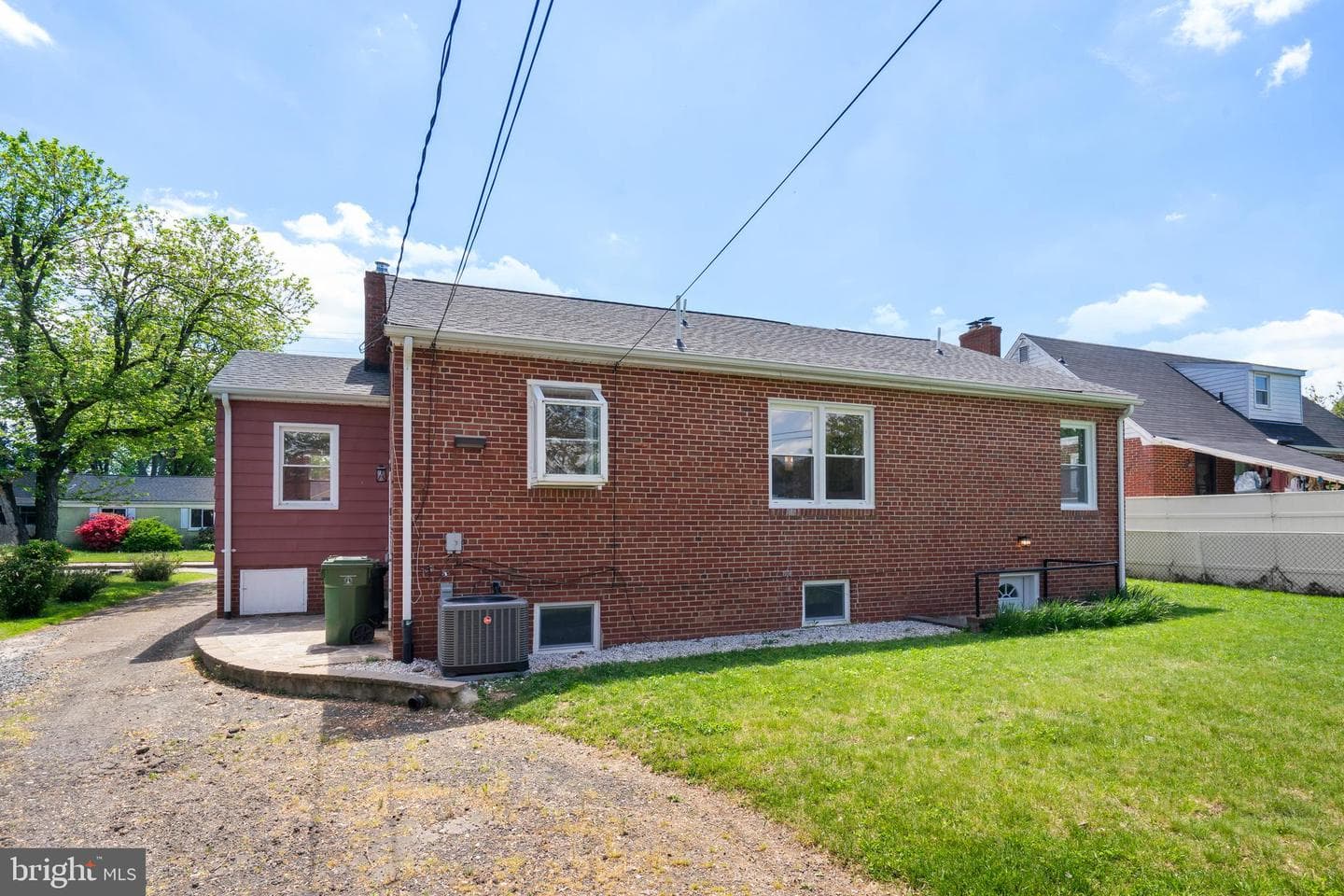7108 Old Harford photo 27
