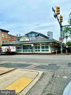 1630 E Baltimore Street photo 13