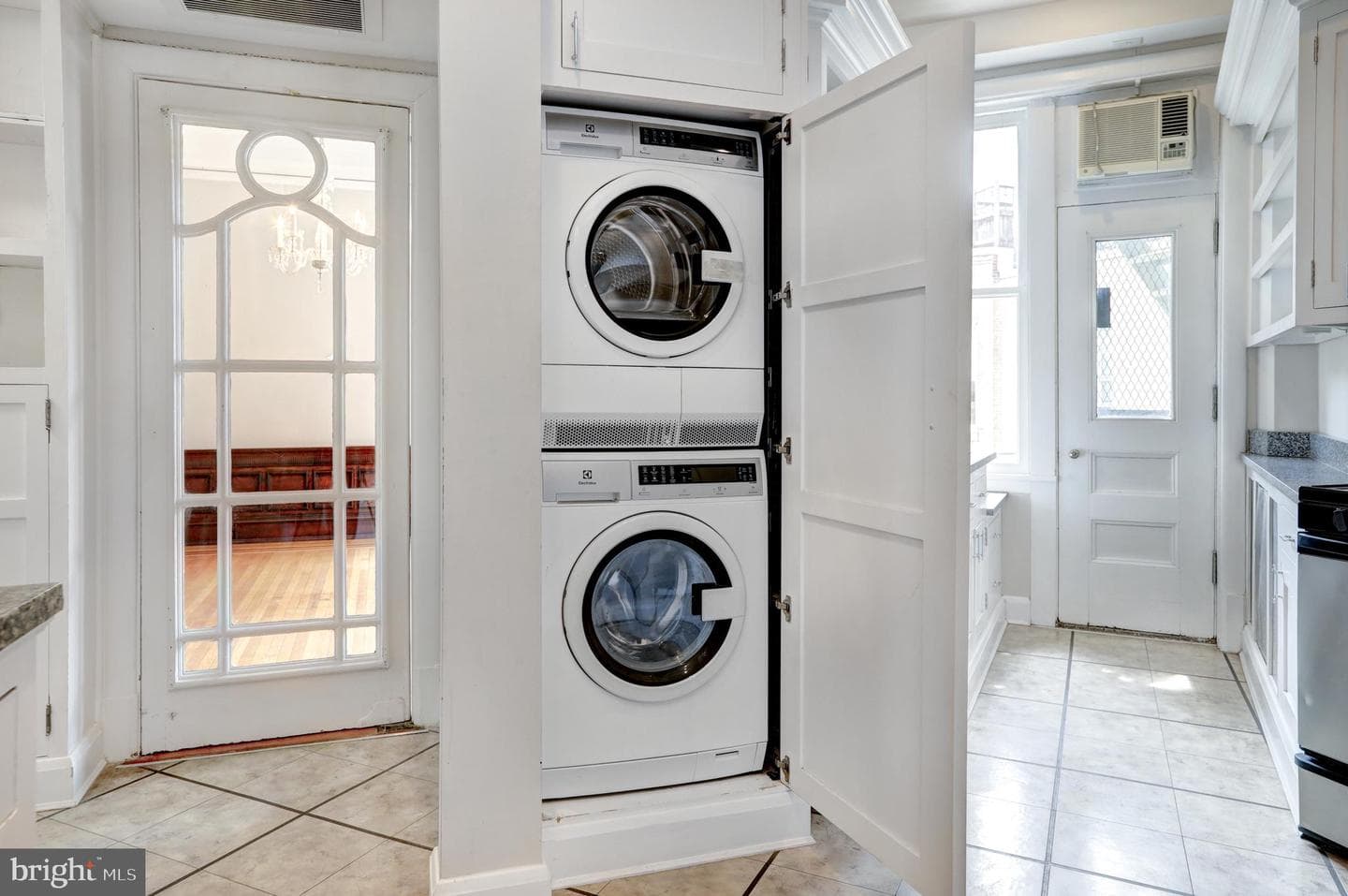 700 Washington Place #4c photo 20