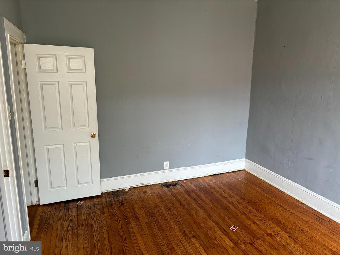 2912 Poplar Terrace photo 9