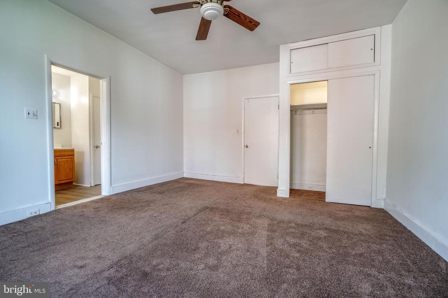 3221 Shelburne Road photo 7
