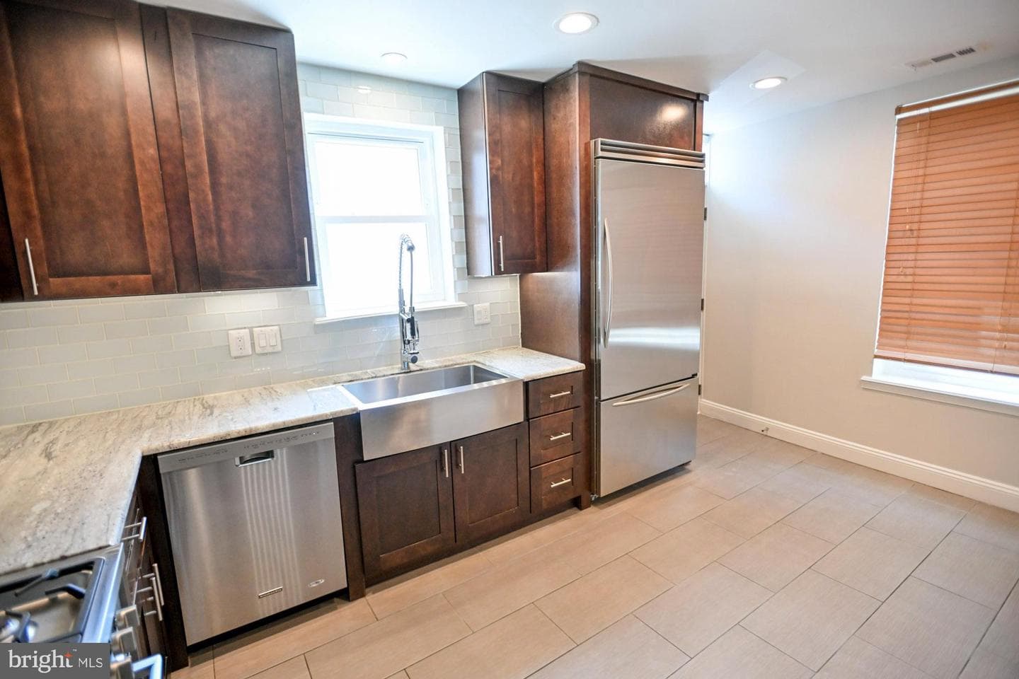 1419 Covington Street photo 18
