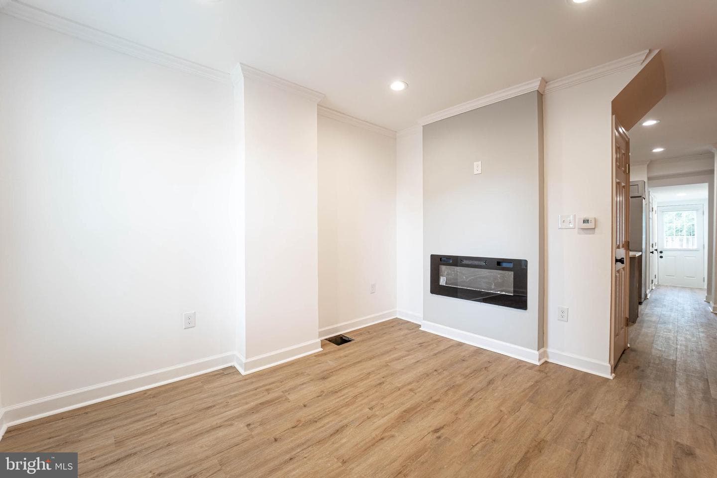 2808 Fox Street photo 3
