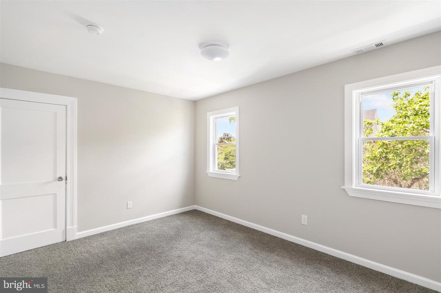 6619 Fairdel Avenue photo 25