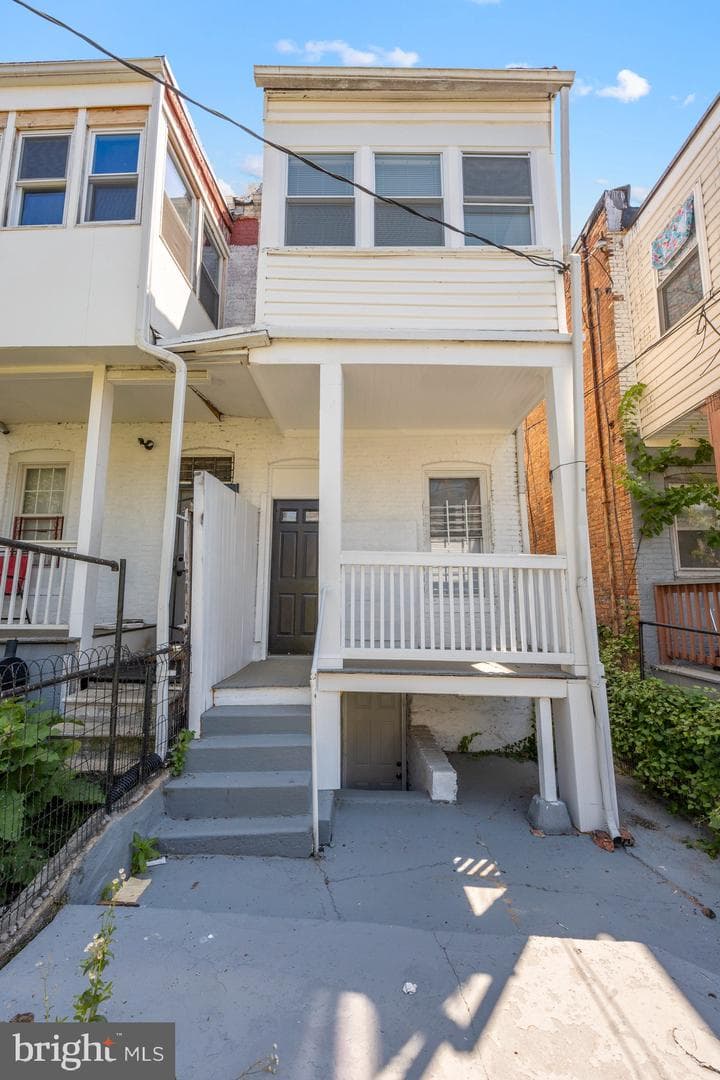 1624 Appleton Street photo 30