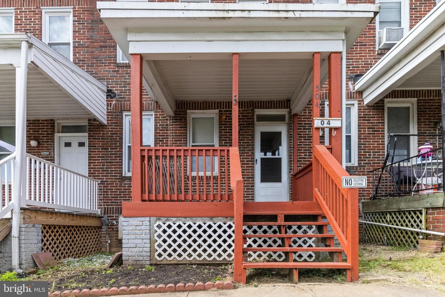 504 Hurley Avenue photo 1