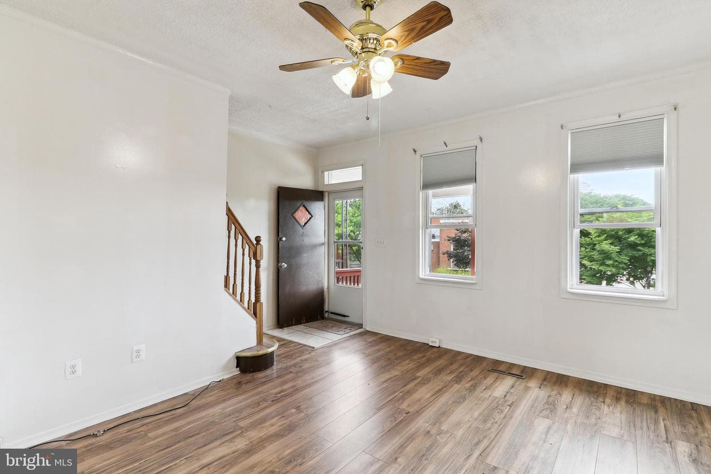 504 Hurley Avenue photo 4