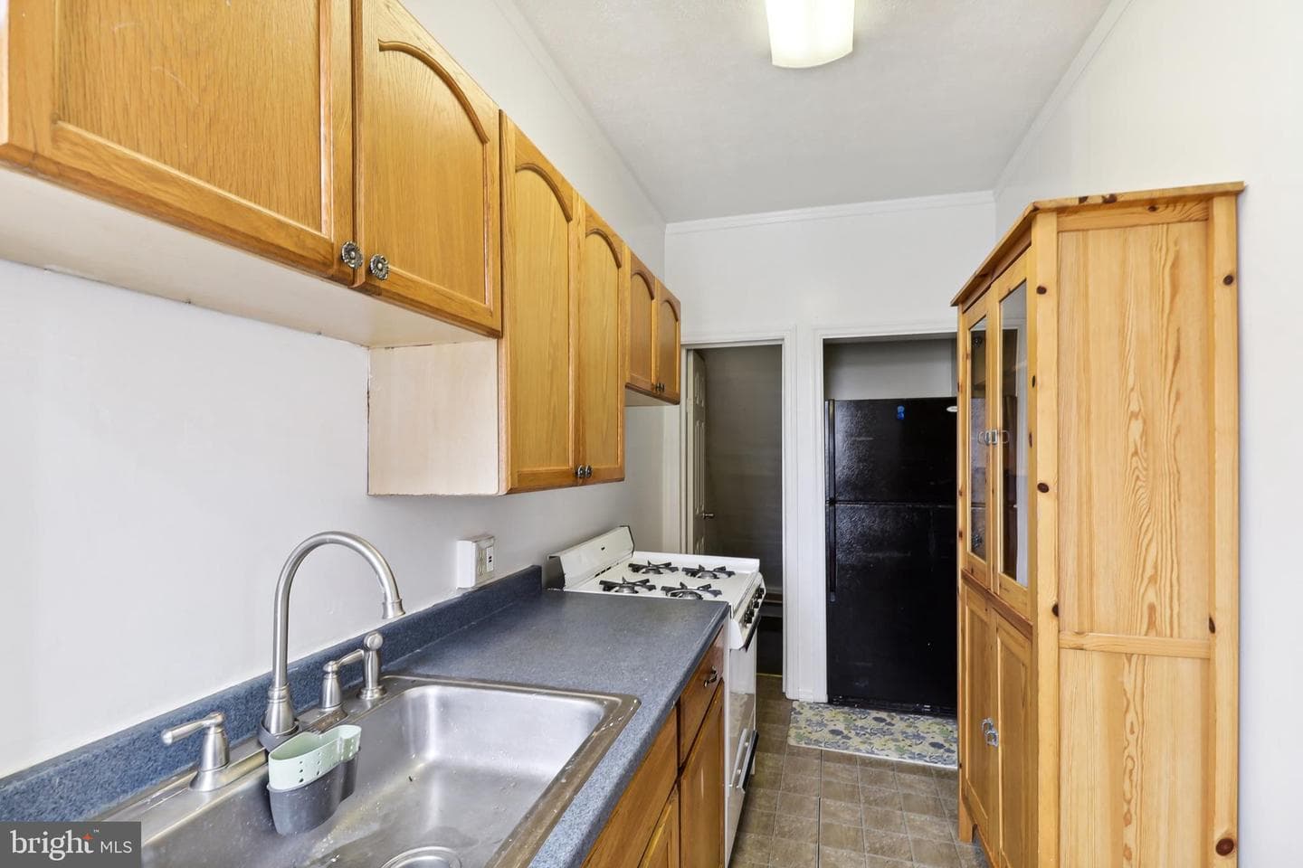 504 Hurley Avenue photo 7
