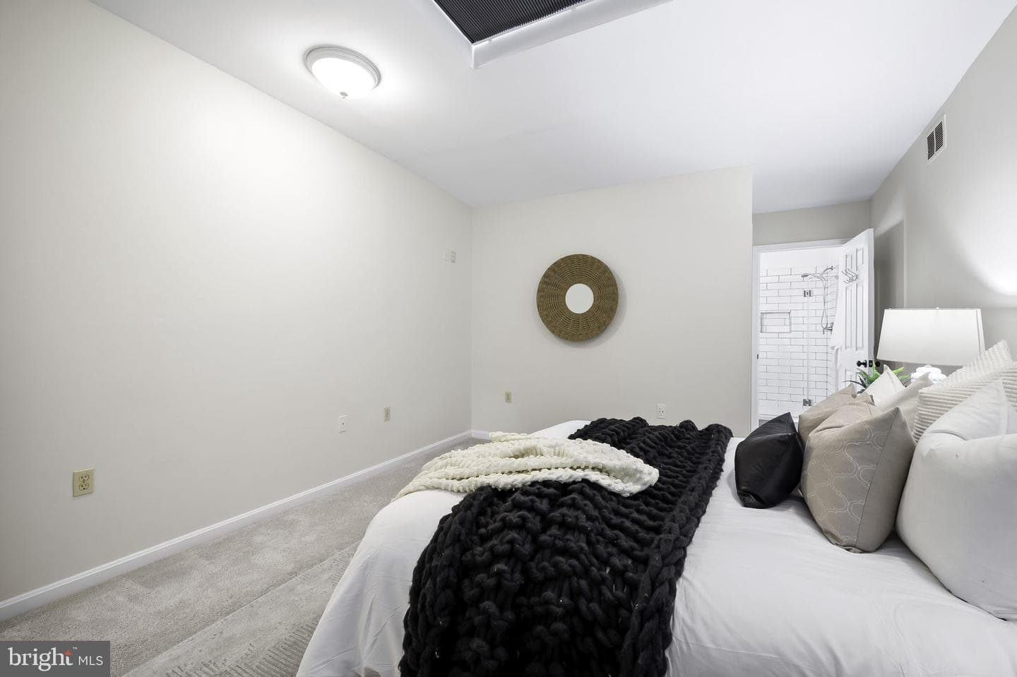 3527 Claremont Street photo 29