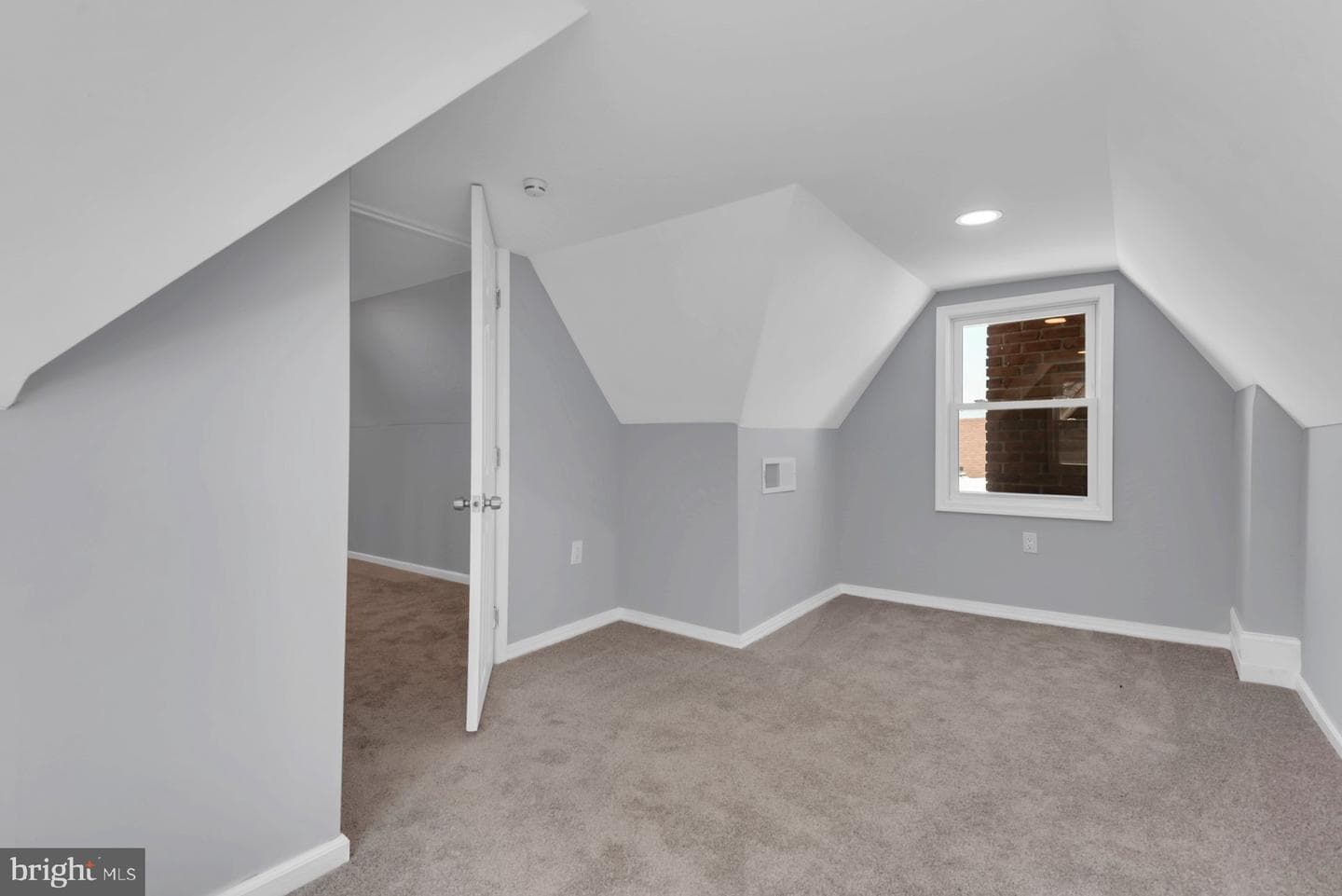 604 E 34th Street photo 33