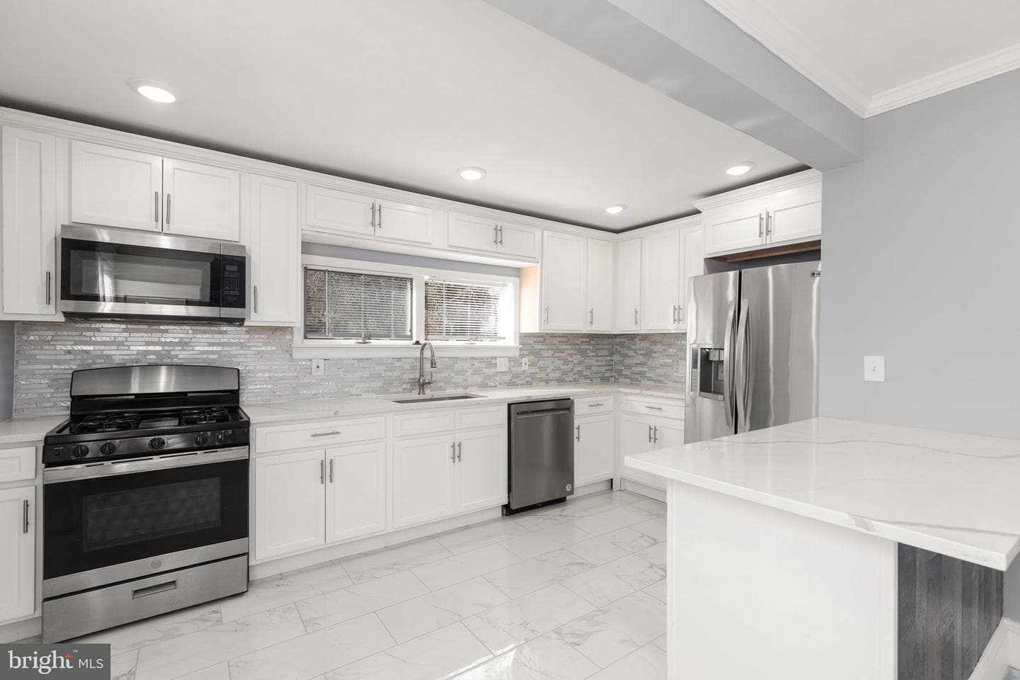 3105 Westfield Avenue