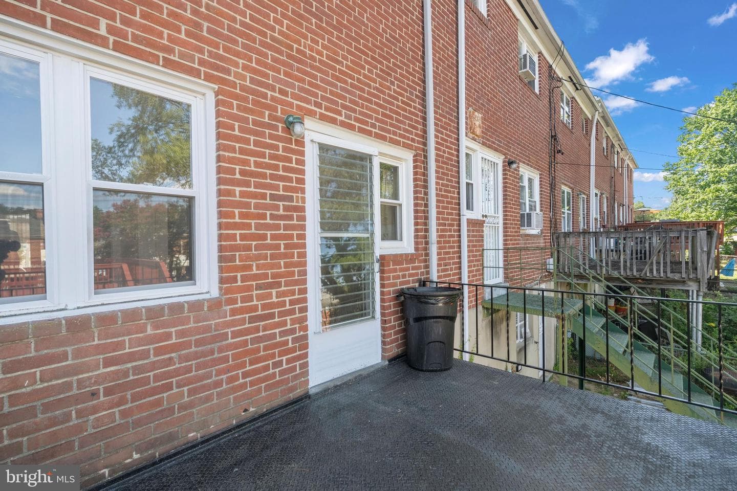 4730 Williston Street photo 23