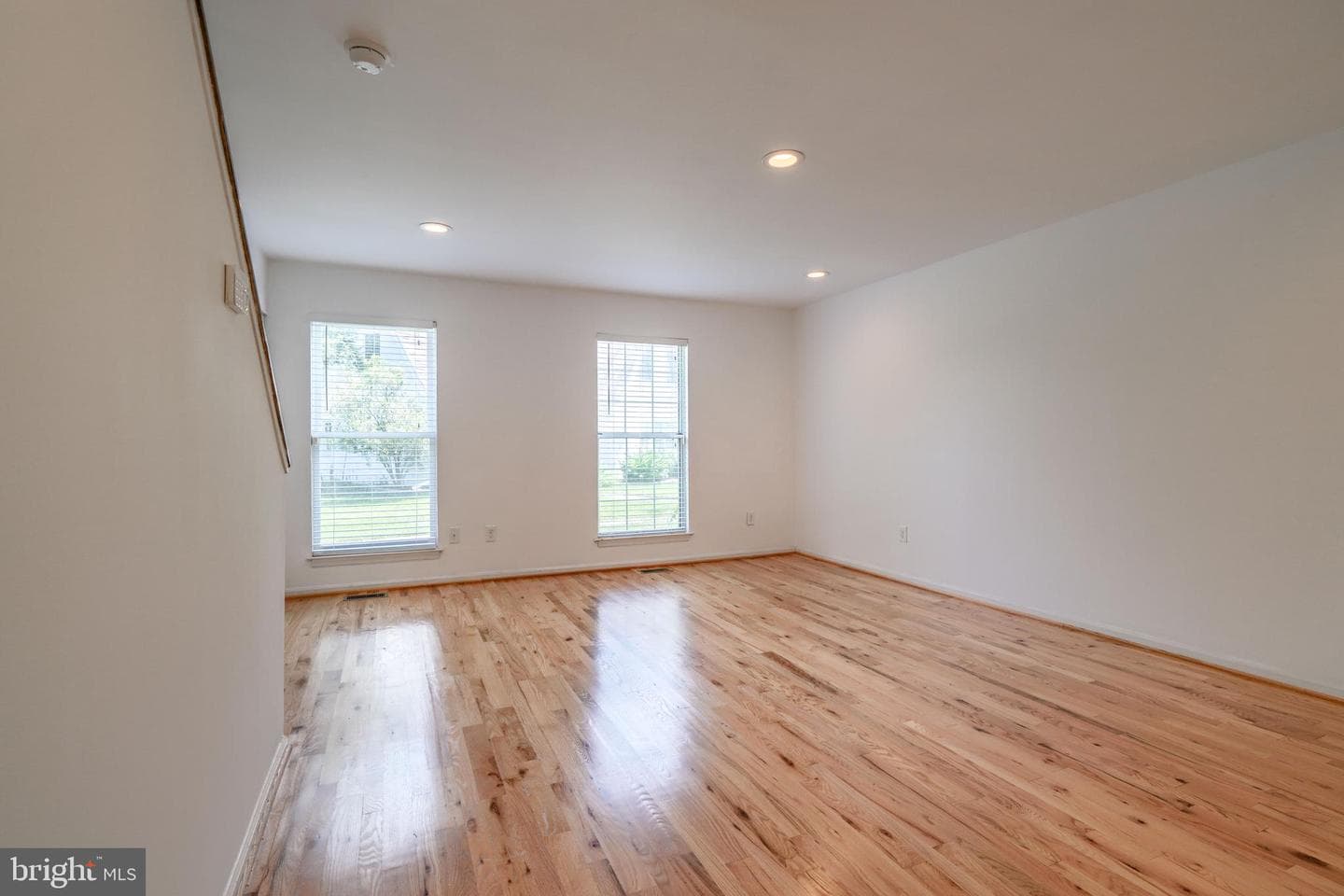 1022 Dartmouth Glen Way photo 11