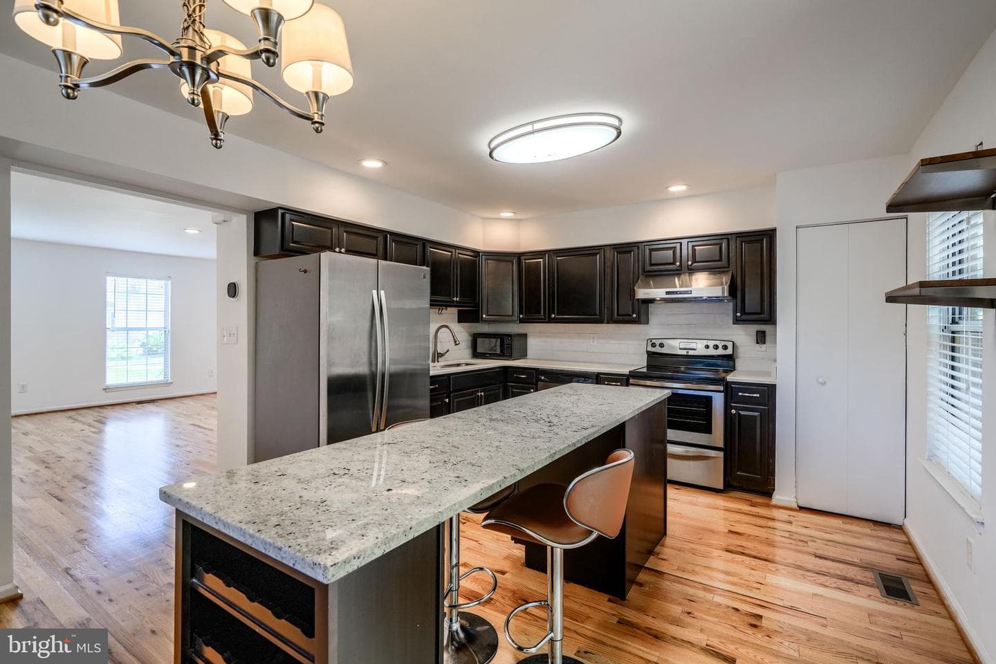 1022 Dartmouth Glen Way photo 13