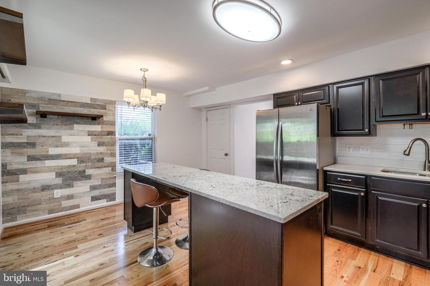 1022 Dartmouth Glen Way photo 16
