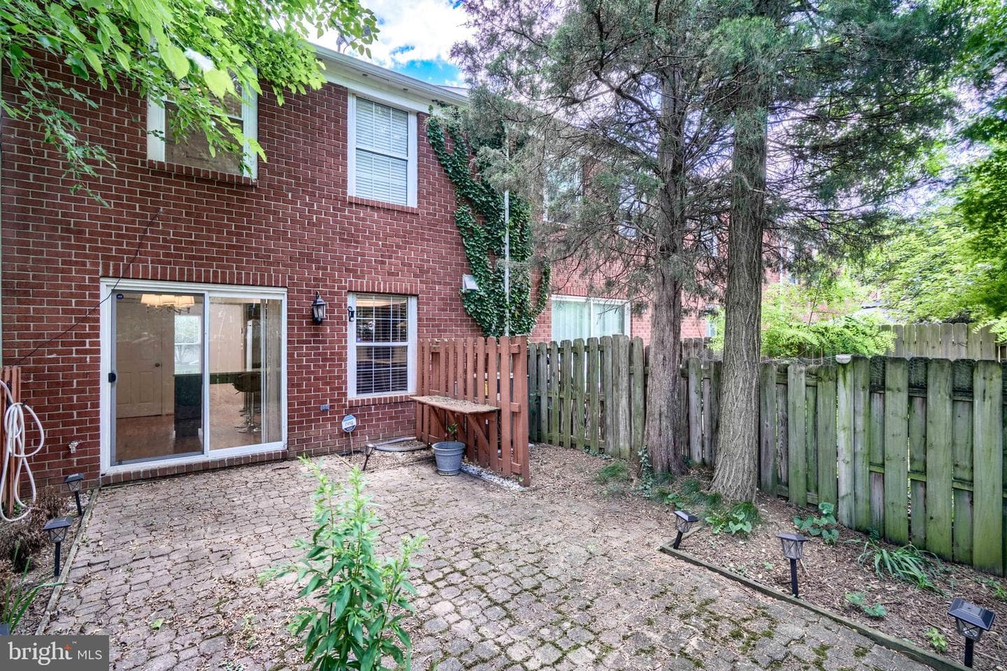 1022 Dartmouth Glen Way photo 6
