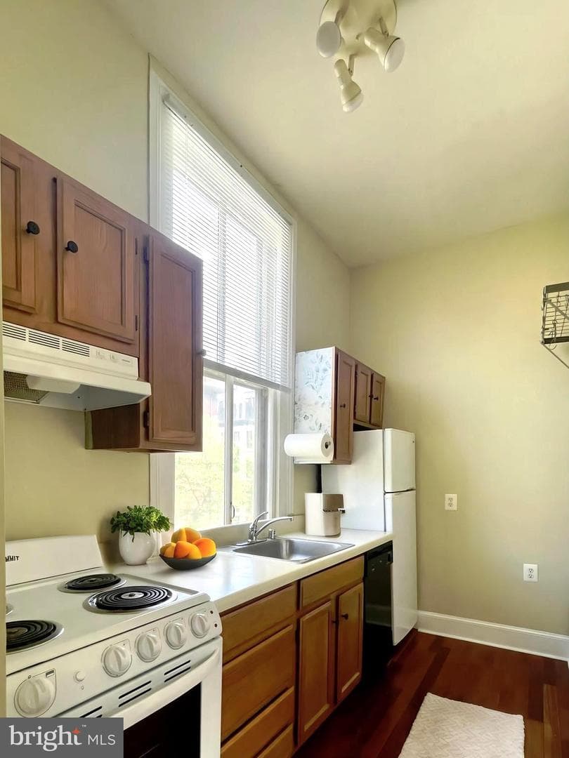 1120 Saint Paul Street #25 photo 7