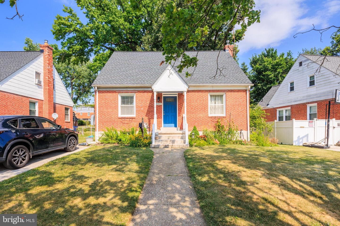 6011 Eastern Parkway photo 1