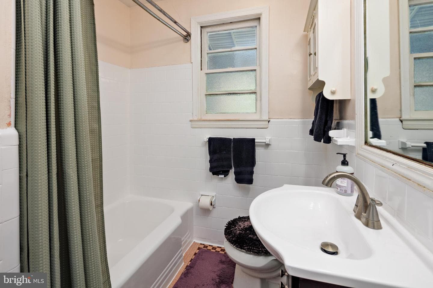 6011 Eastern Parkway photo 16
