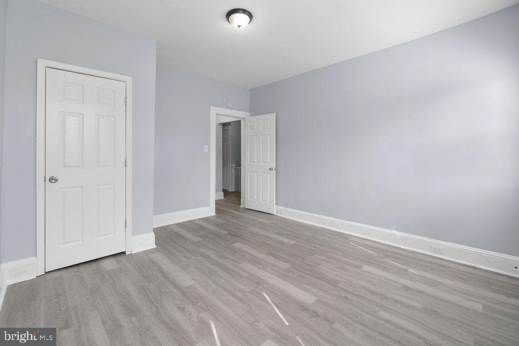 417 Rosecroft Terrace photo 19