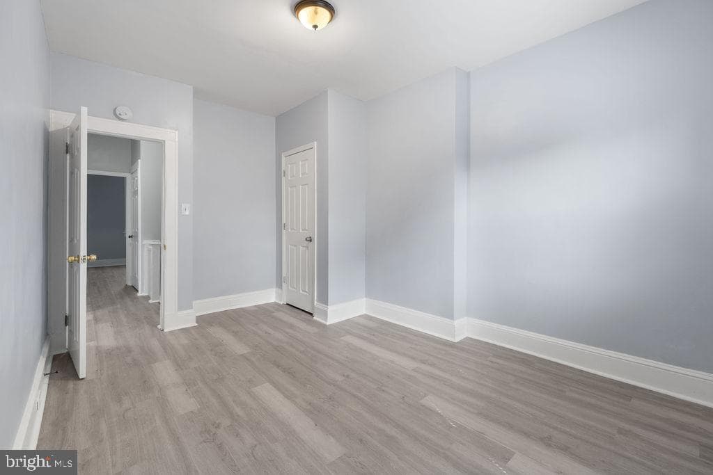 417 Rosecroft Terrace photo 22