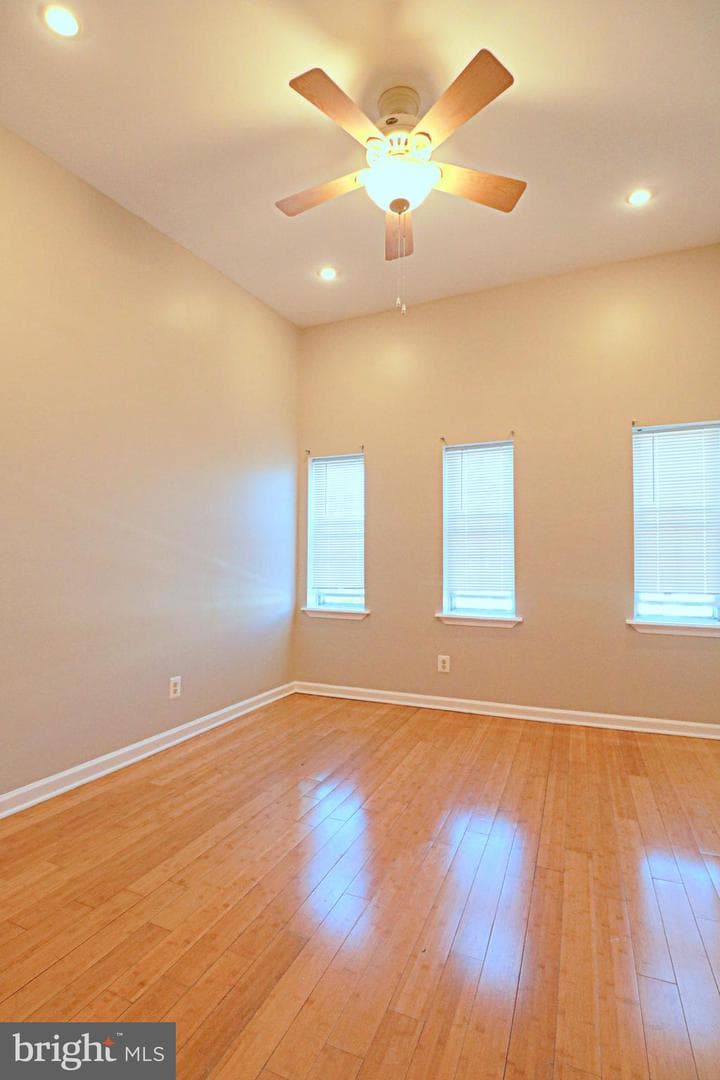 1145 Nanticoke Street photo 16