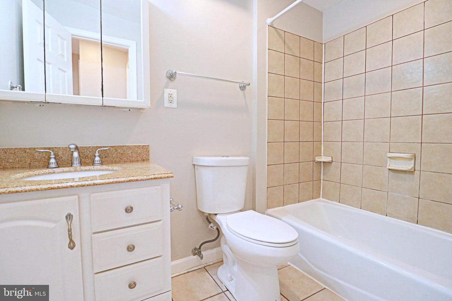 1145 Nanticoke Street photo 19