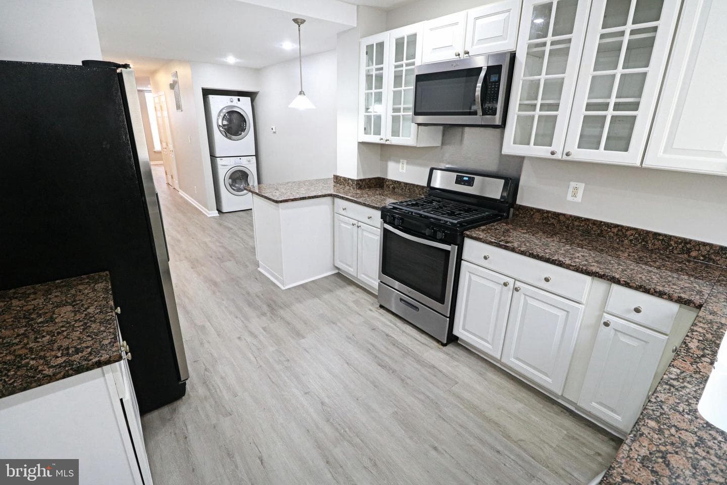 1145 Nanticoke Street photo 6