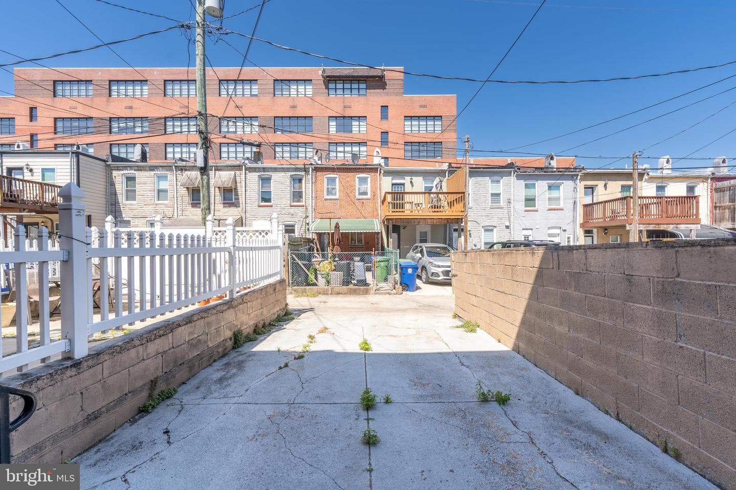 114 S East Avenue photo 13