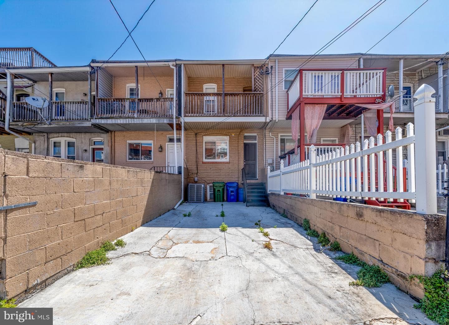 114 S East Avenue photo 14